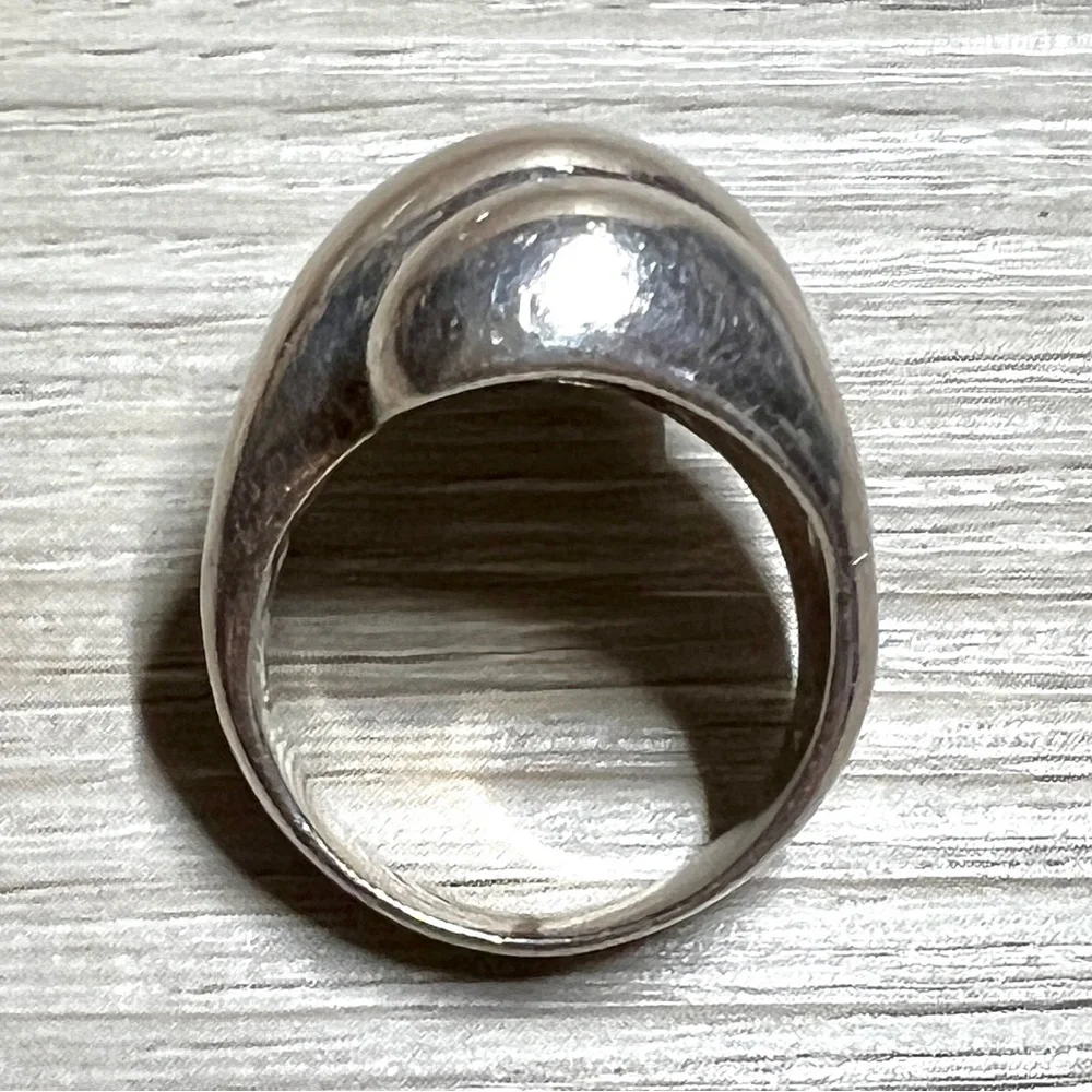 Vintage Designer (ND) Heavy Sterling Silver Triple Sculpted Dome Ring, Size 8 - Picture 5 of 10